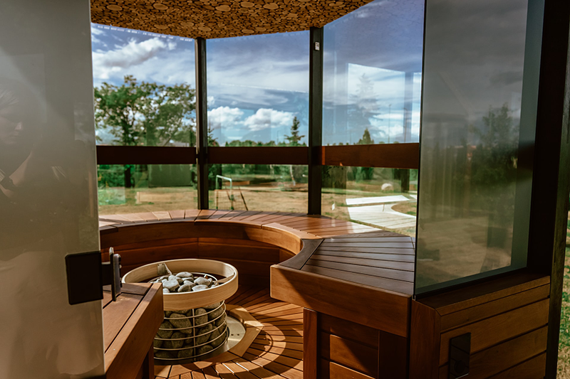 Sweating It Out: The Science Behind the Surprising Health Benefits of Sauna Use